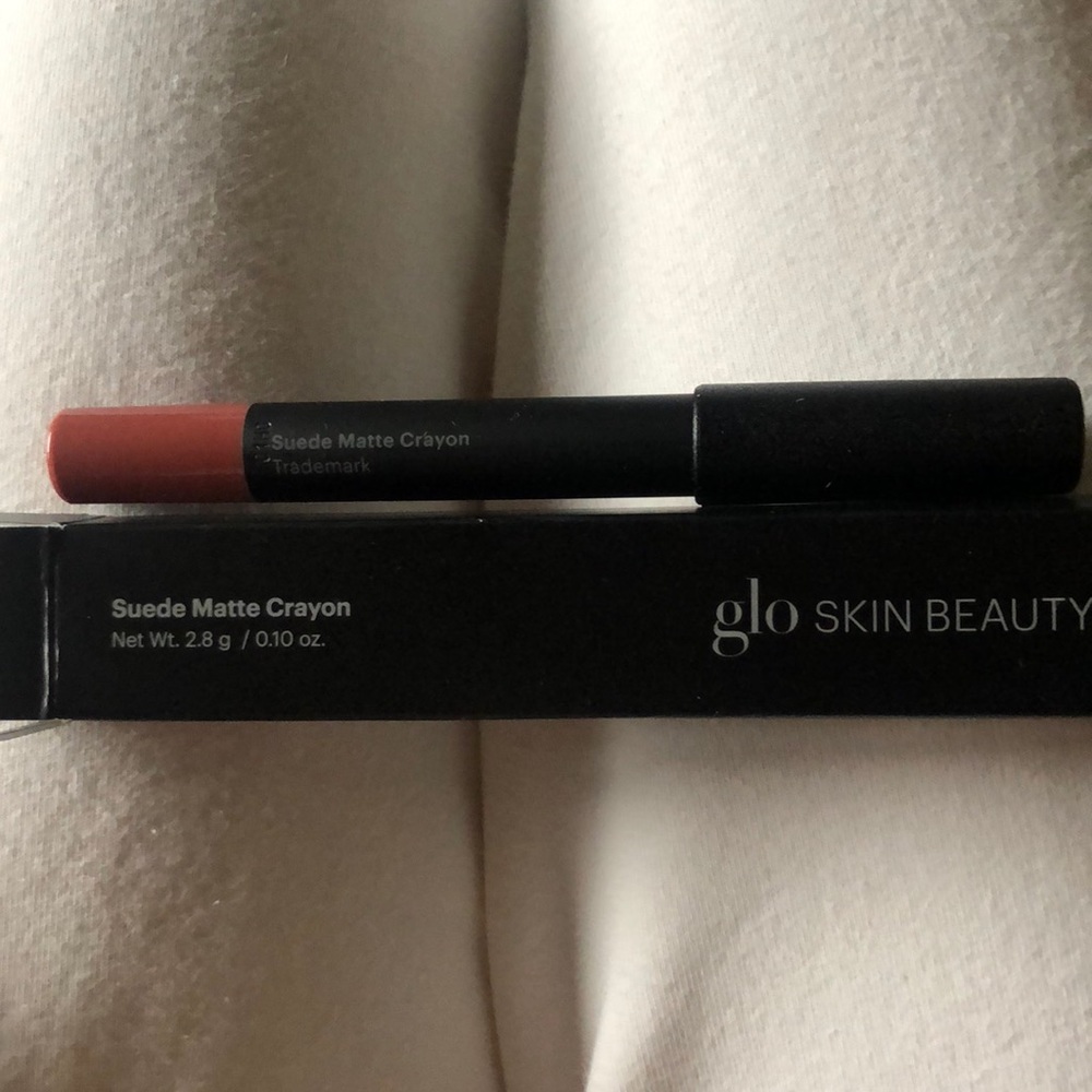 glo skin beauty suede matte crayon